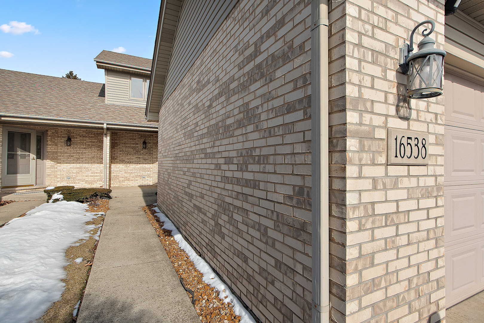 16538 Fairfax Court, Tinley Park, IL