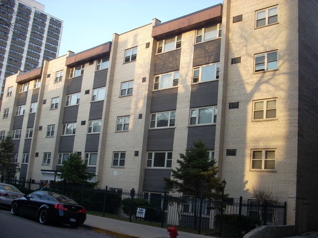 3161 N Cambridge Avenue #315, Chicago, IL