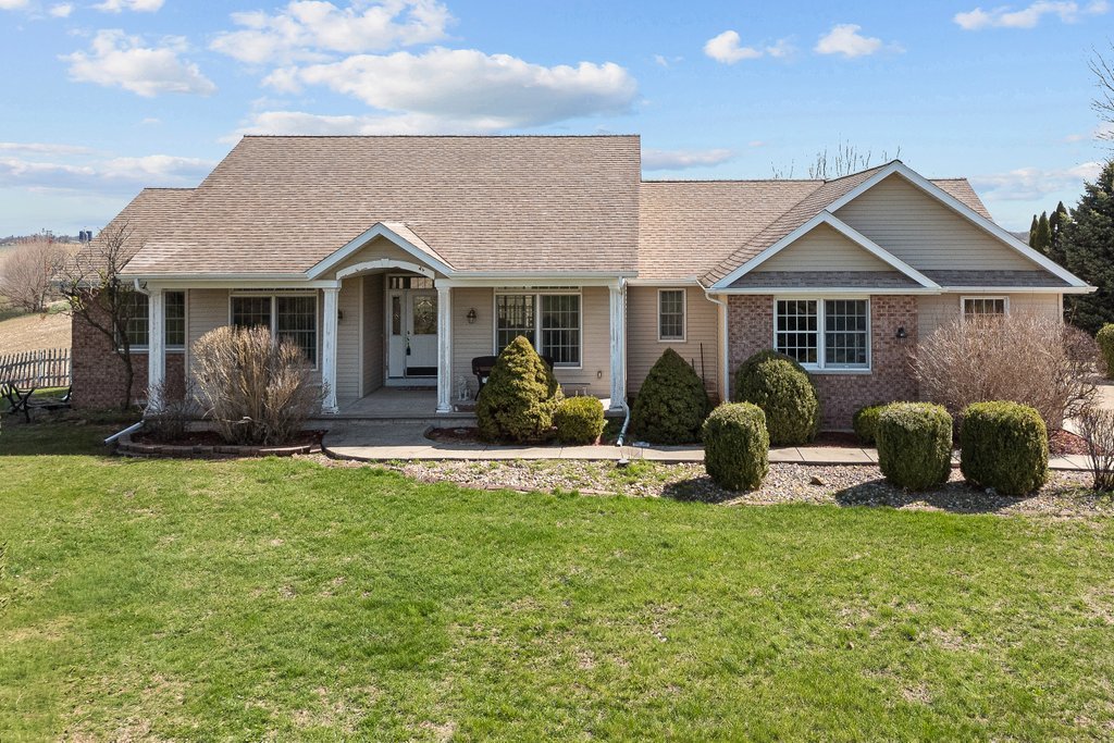 6805 256th Street, Port Byron, IL