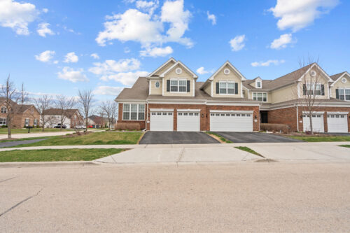 1265 Falcon Ridge Drive, Elgin, IL