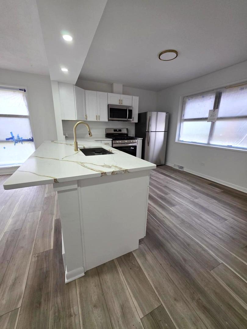 14716 DORCHESTER Avenue, Dolton, IL