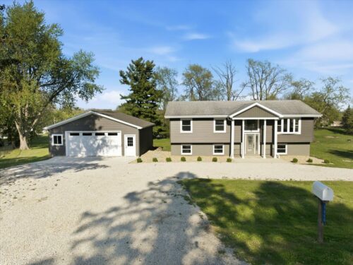 9646 Ridgewood Court, Bloomington, IL