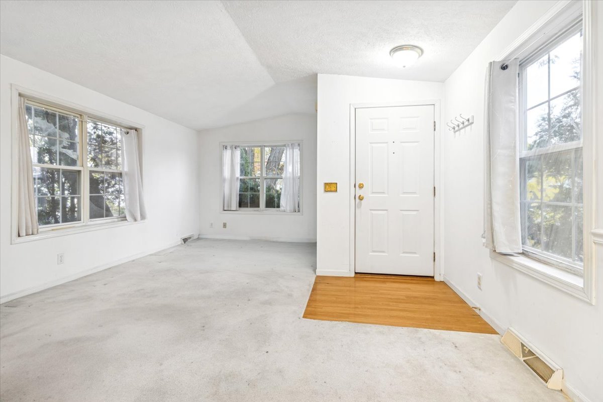 124 Cardinal Lane #B, Sandwich, IL