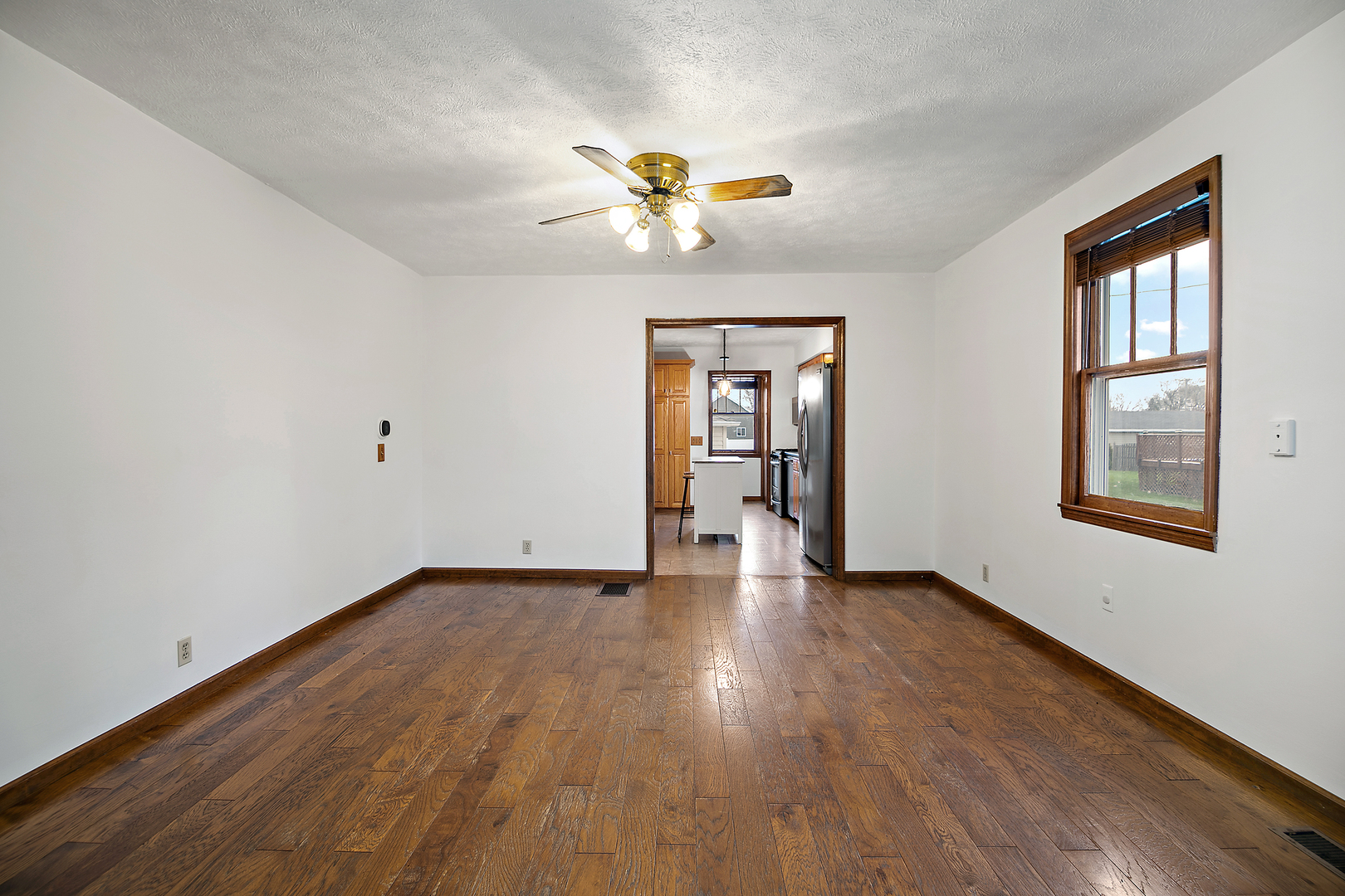 203 E Lake Street, Ashkum, IL