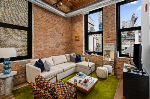 153 W Ohio Street #401, Chicago, IL