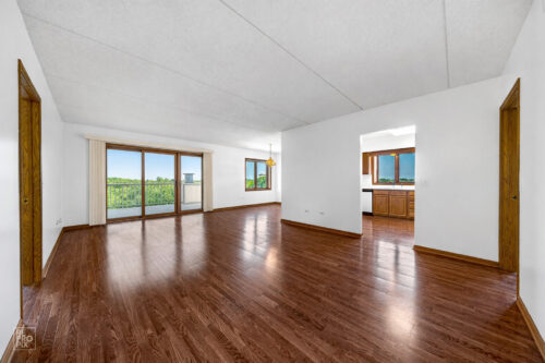 5555 N Cumberland Avenue #711, Chicago, IL