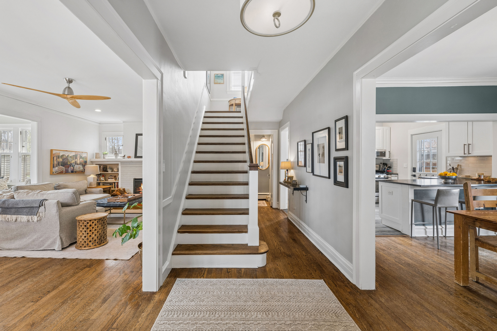 2216 Forestview Road, Evanston, IL