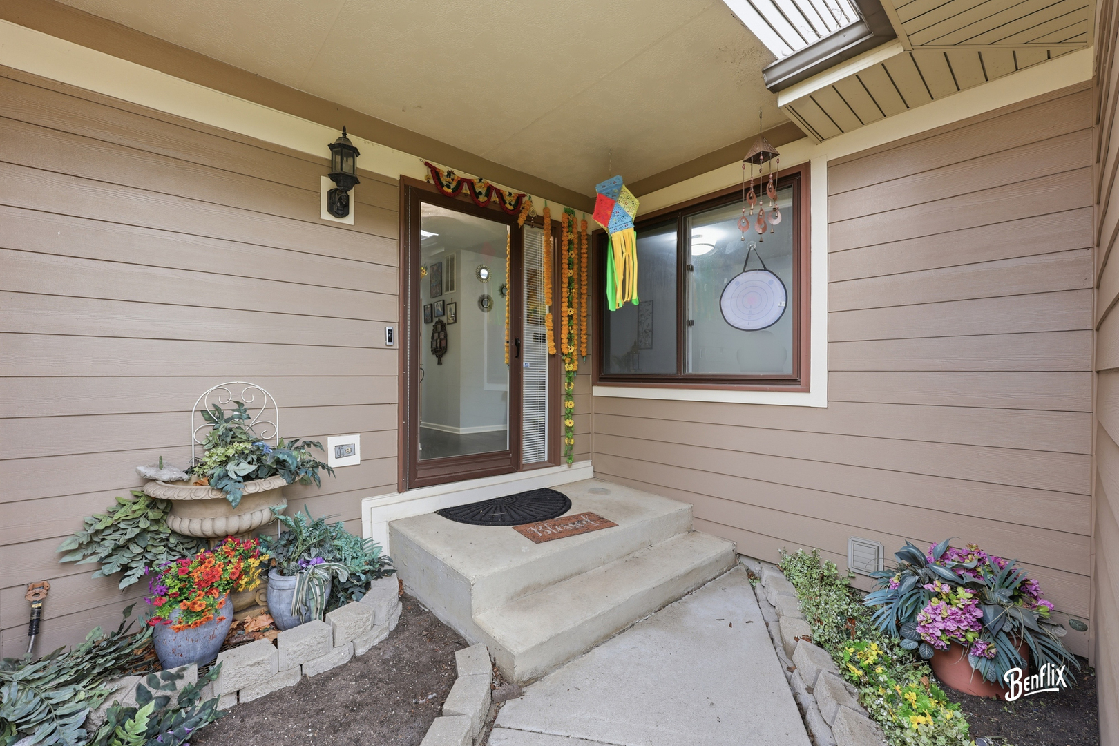 400 Bluebird Lane, Deerfield, IL