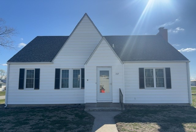 107 N 3rd Street, Irvington, IL