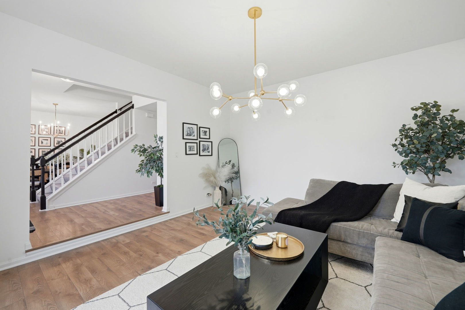 830 Longwood Drive, Algonquin, IL