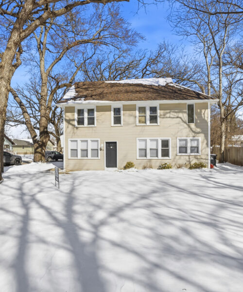 2908 Oakwood Avenue, McHenry, IL