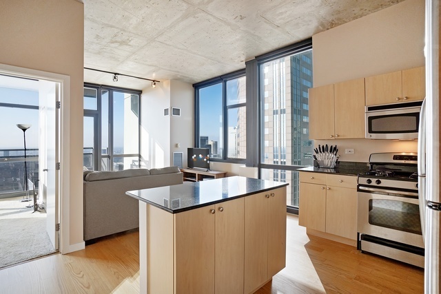 235 W VAN BUREN Street #4114, Chicago, IL