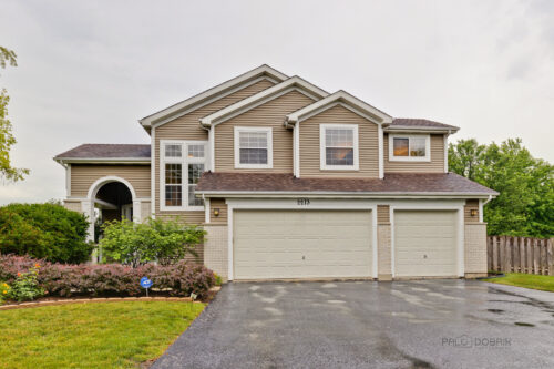 2213 Apple Hill Lane, Buffalo Grove, IL