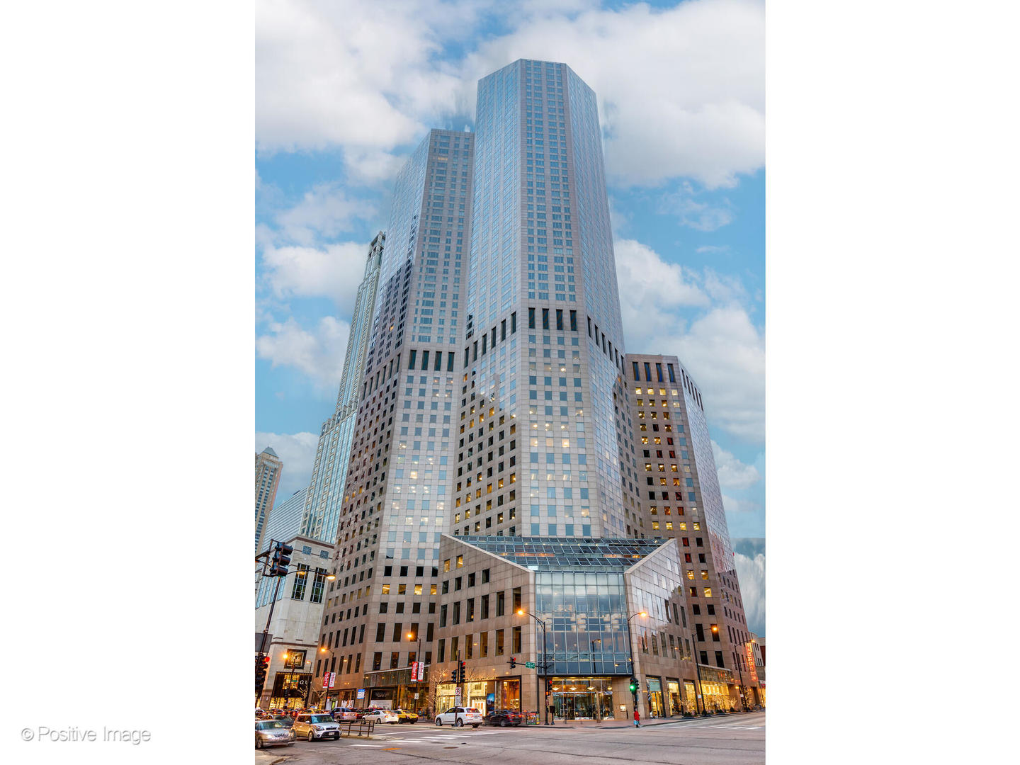 950 N MICHIGAN Avenue #2305, Chicago, IL