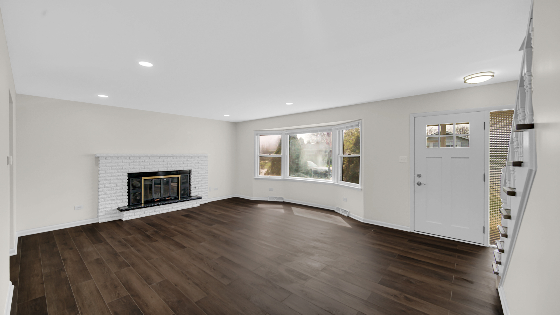 17525 Maple Avenue, Lansing, IL