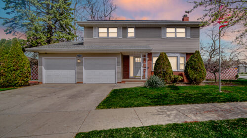 17525 Maple Avenue, Lansing, IL