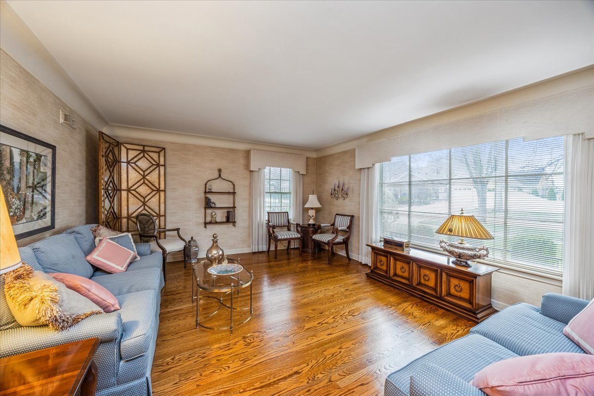 4100 Ellington Avenue, Western Springs, IL