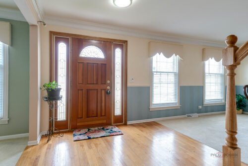 620 W Peregrine Drive, Palatine, IL