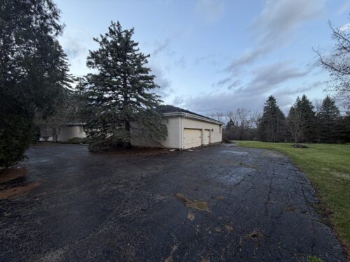 23185 N Indian Creek Road, Lincolnshire, IL