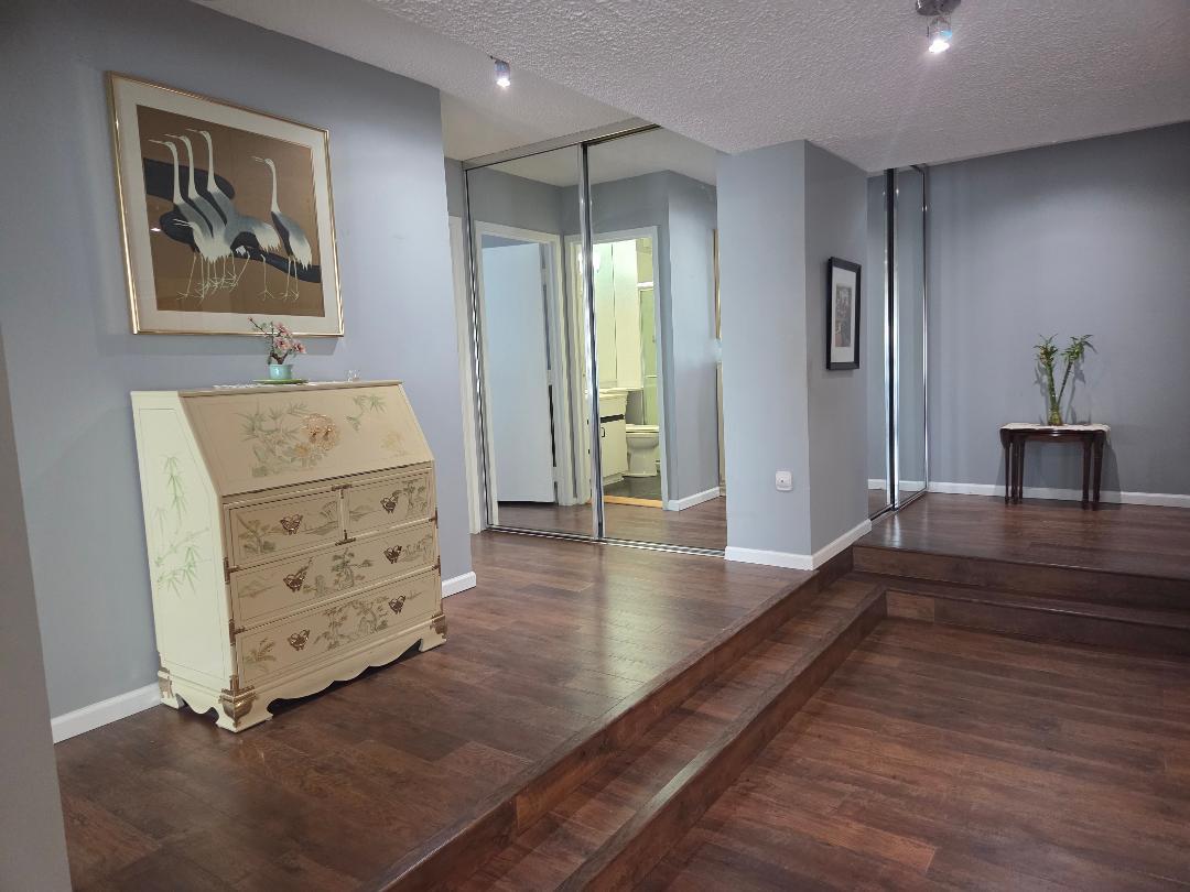 8815 W Golf Road #3A, Niles, IL