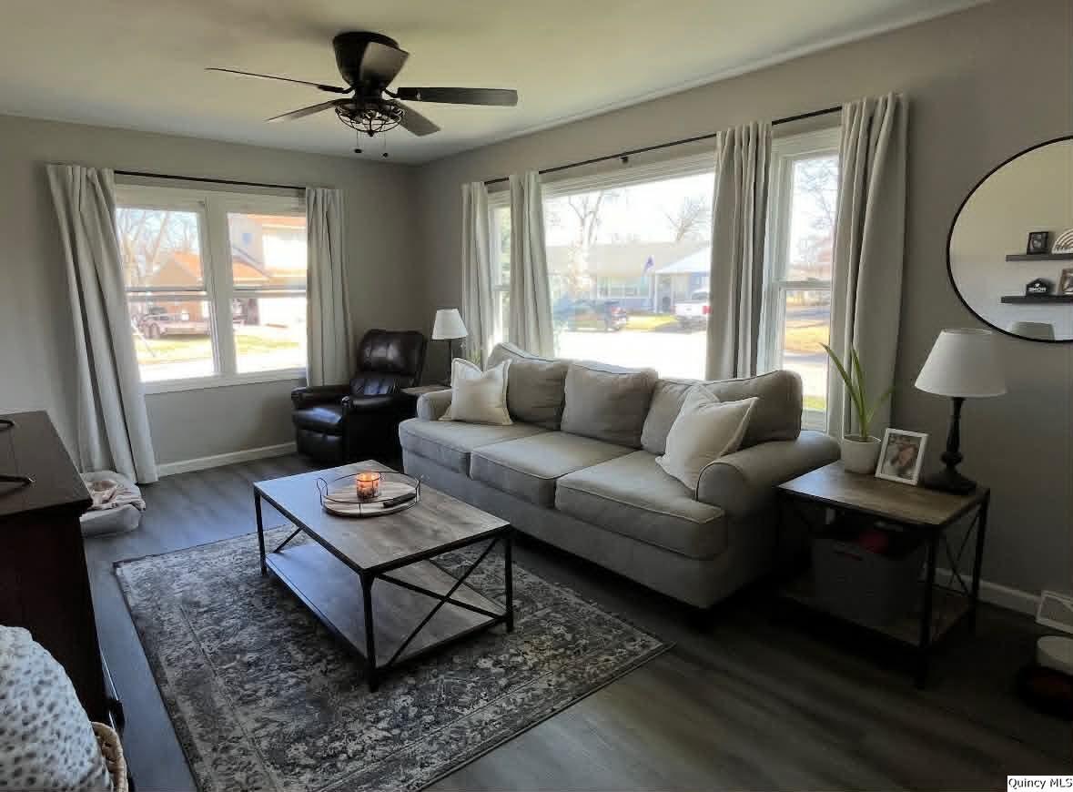 723 E Brennan Drive, Quincy, IL