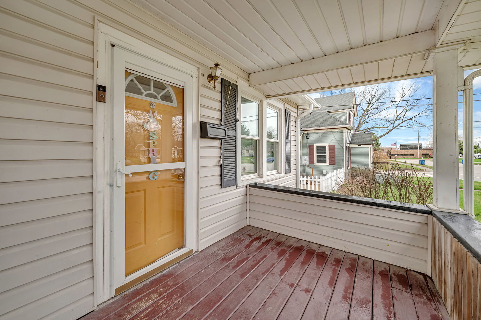 1238 Wauponsee Street, Morris, IL