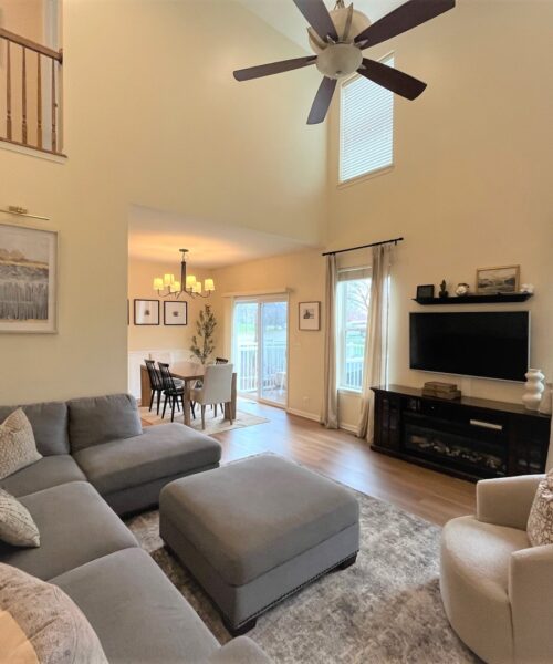 852 Beech Drive, Elgin, IL