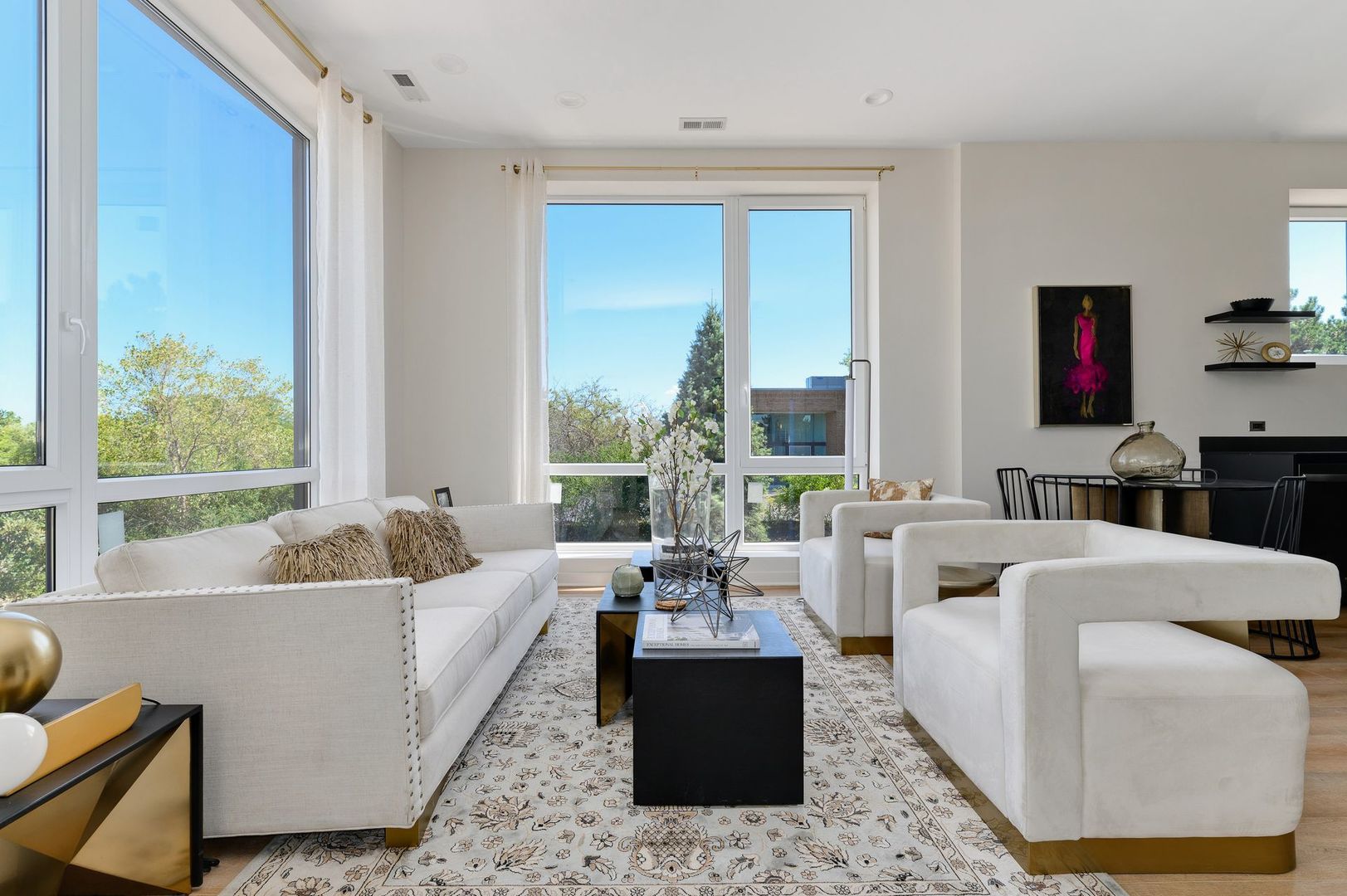 288 STONINGTON Drive #106, Bloomingdale, IL