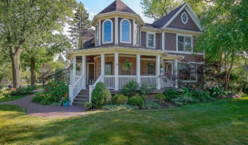 439 Hill Avenue, Glen Ellyn, IL