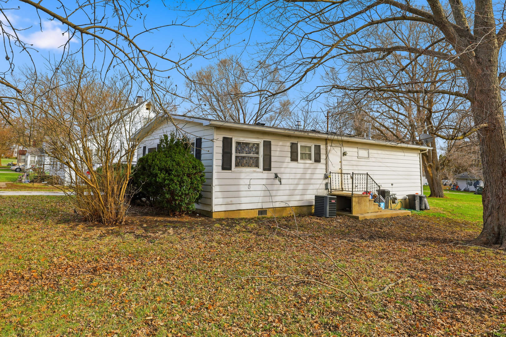 350 E Summer Street, Paxton, IL