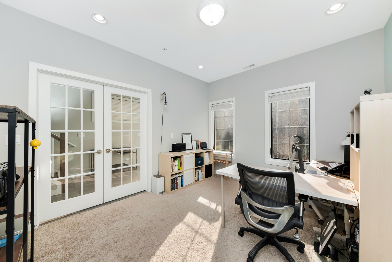 1025 Walnut Way, Oak Park, IL