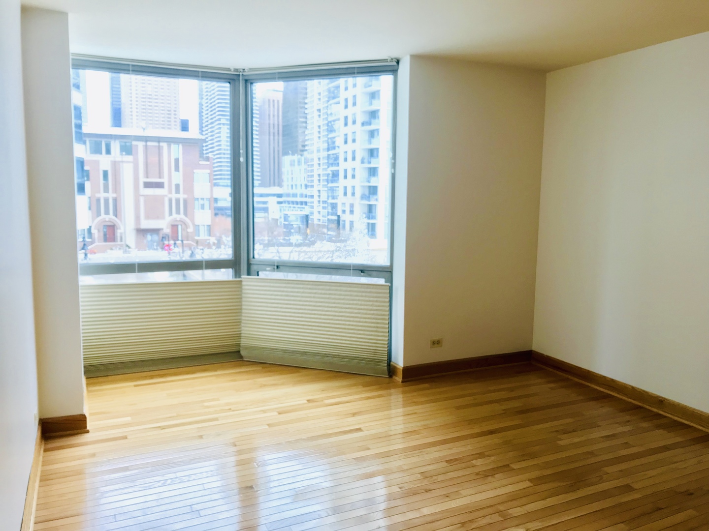 195 N HARBOR Drive #207, Chicago, IL