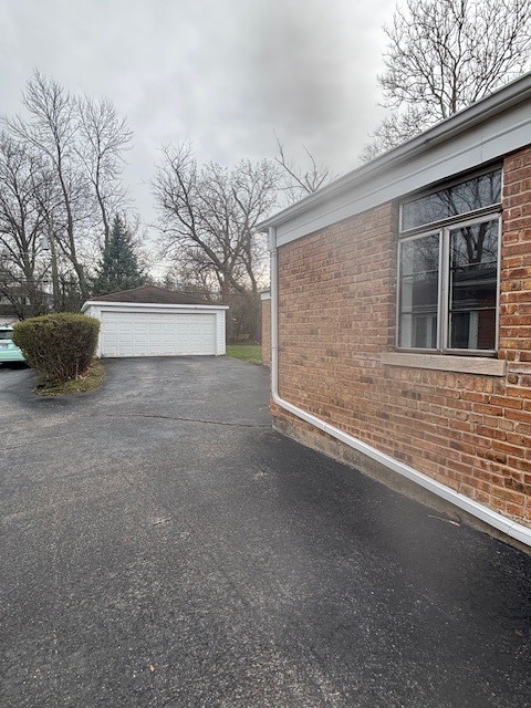 2223 Hawthorne Road, Homewood, IL
