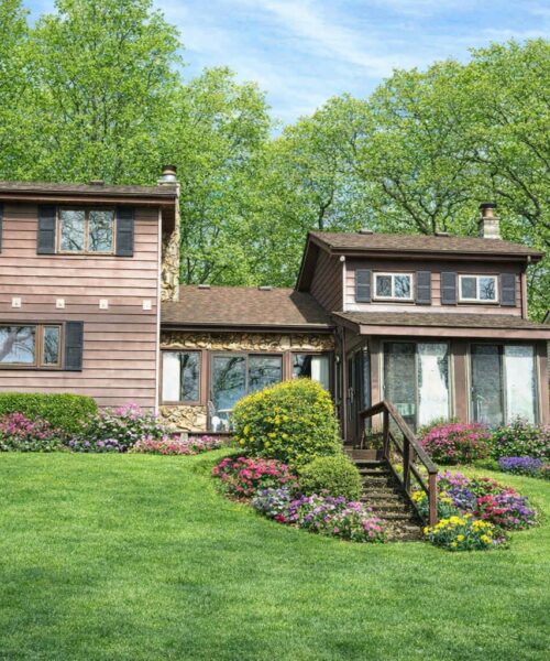 67833 Lake Trail Road, Lakeville, IN