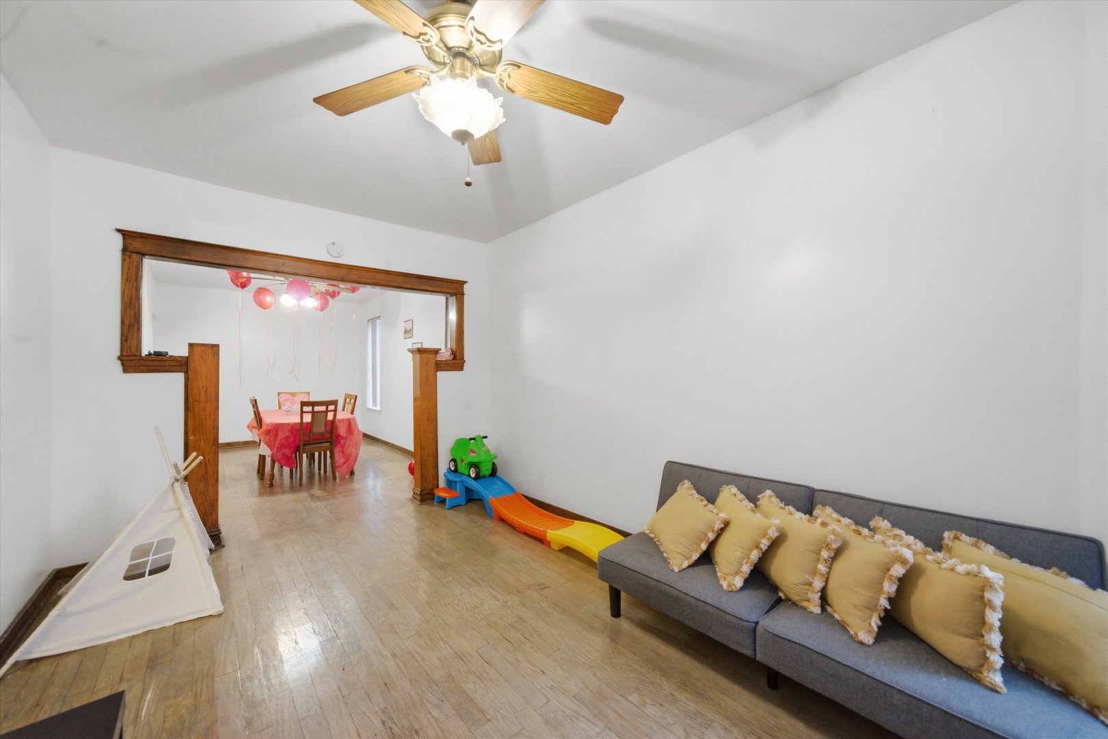 5969 W Augusta Boulevard, Chicago, IL