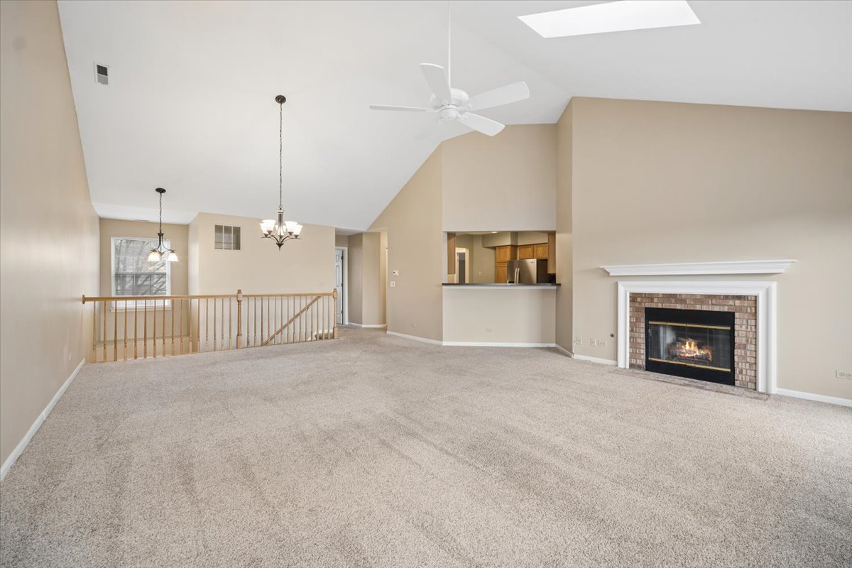 1987 Silver Lake Road, Arlington Heights, IL