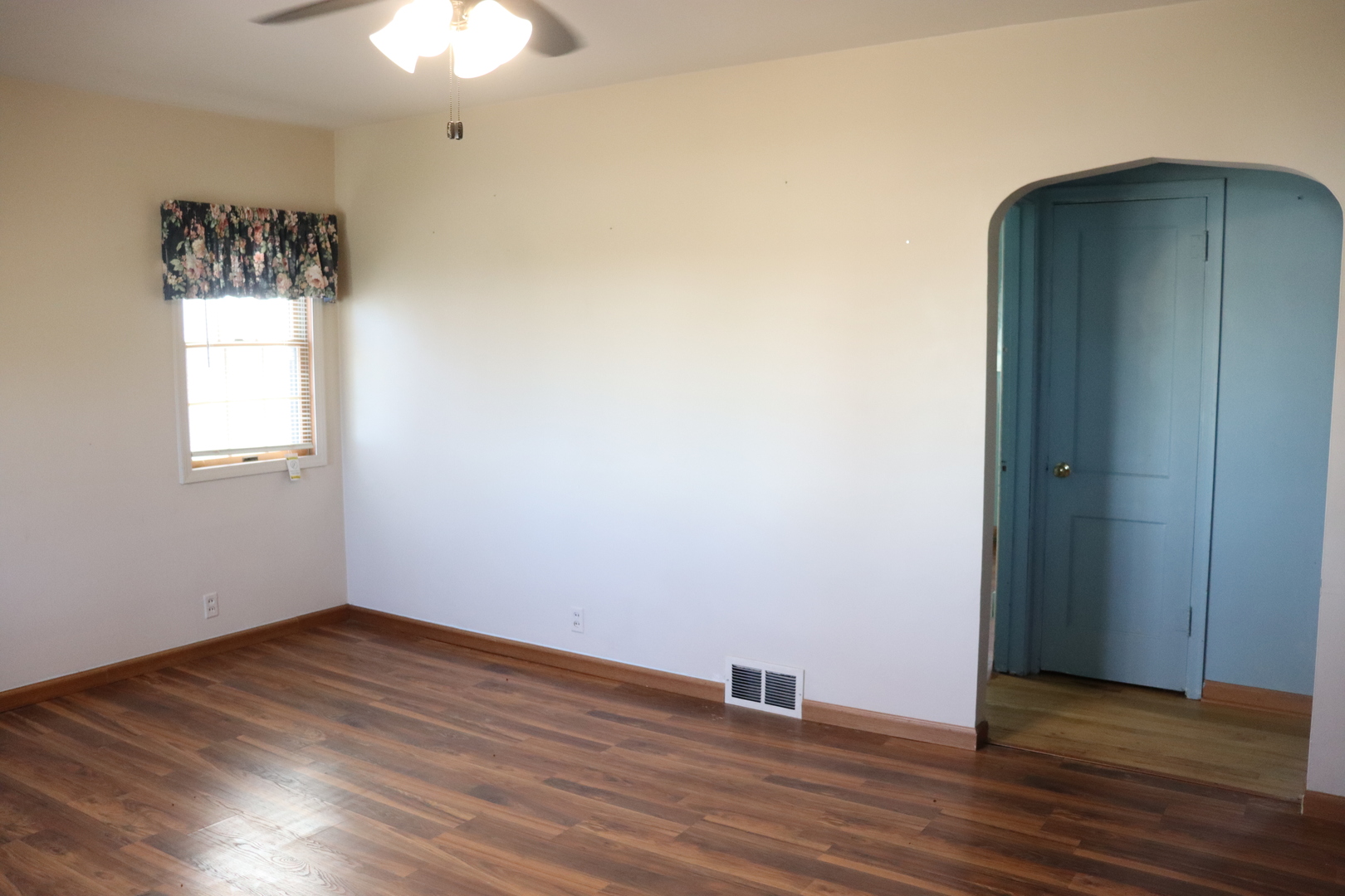 105 Seiler Street, Martinton, IL