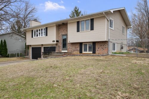 2501 E 34th Street Court, Davenport, IA