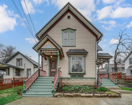 268 Seneca Street, Elgin, IL