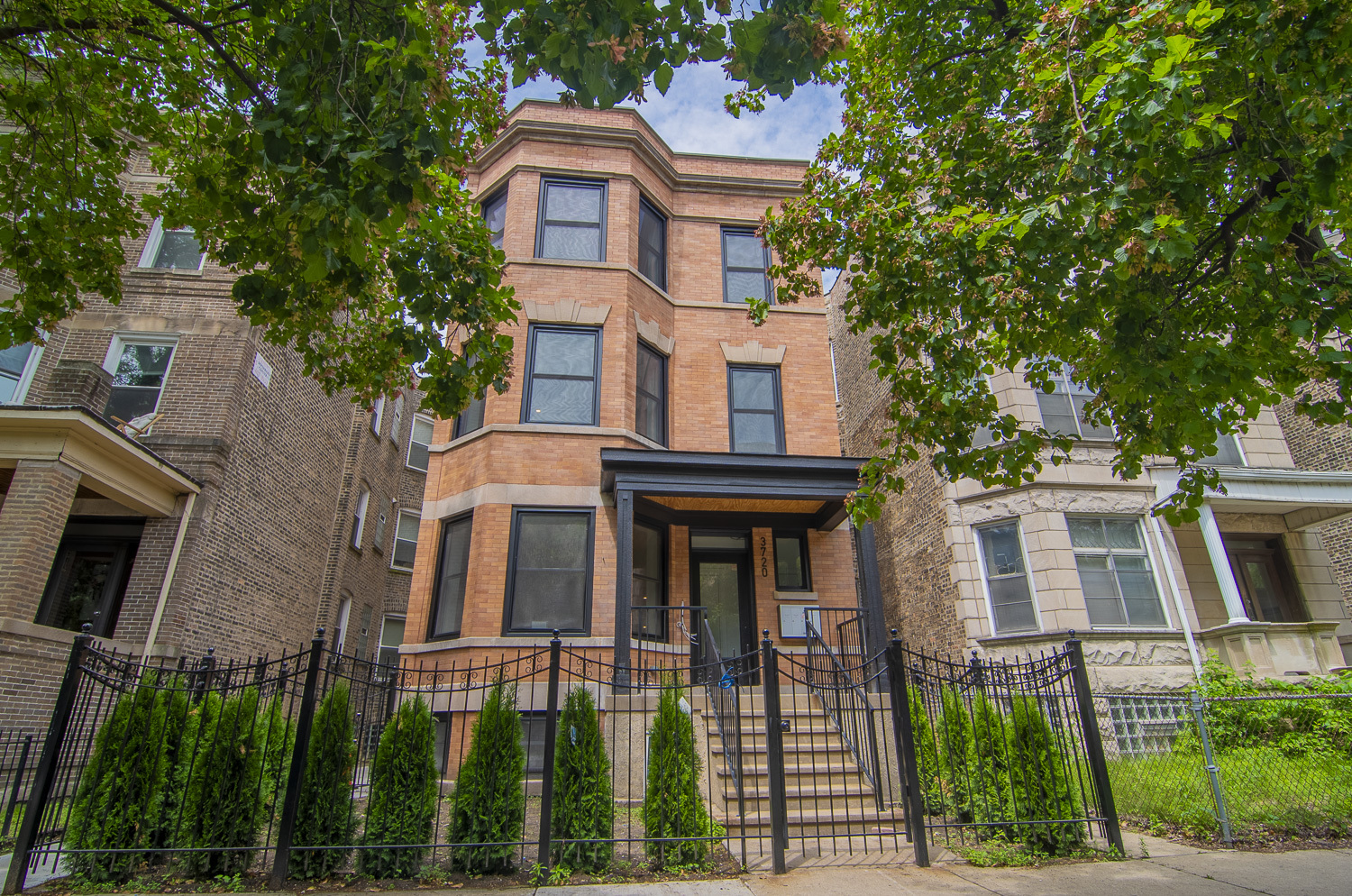 3720 N Racine Avenue #1, Chicago, IL