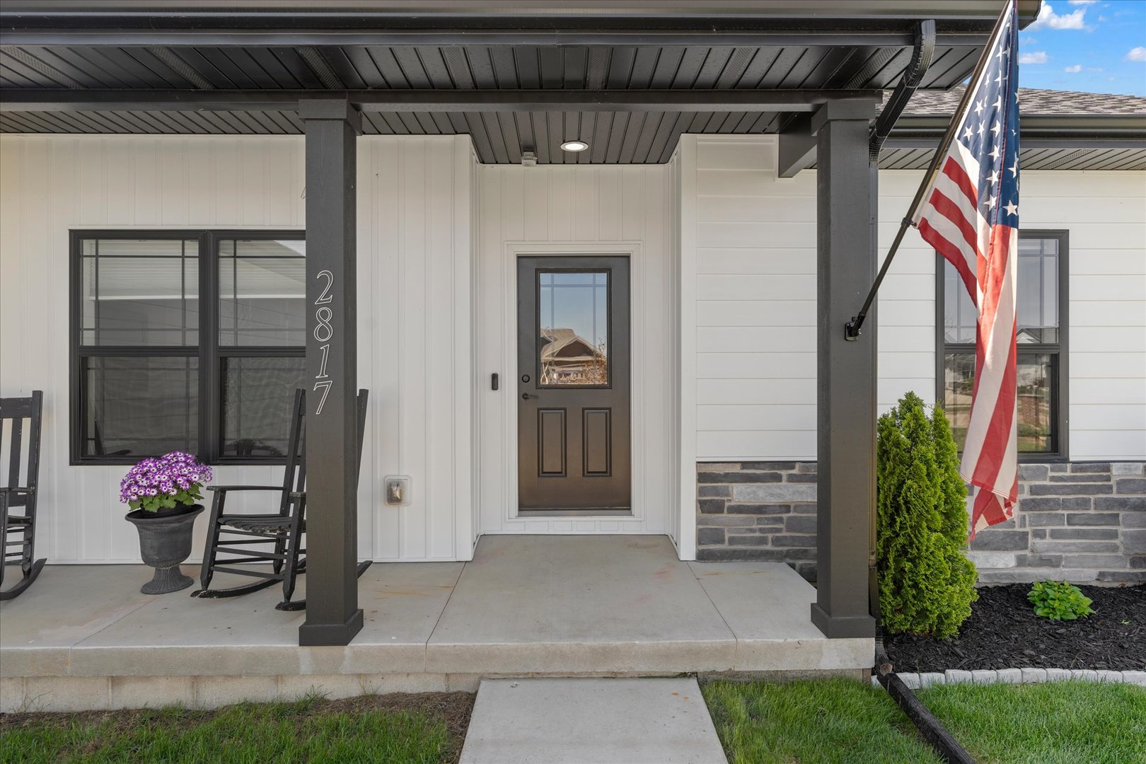 2817 E Stone Creek Boulevard, Urbana, IL