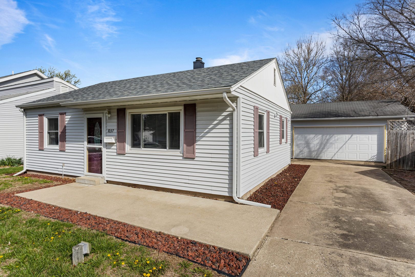 1037 Bel Aire Drive, Rantoul, IL