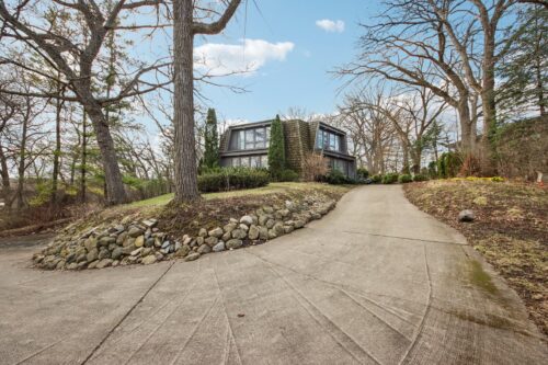 26155 W Laurel Avenue, Wauconda, IL