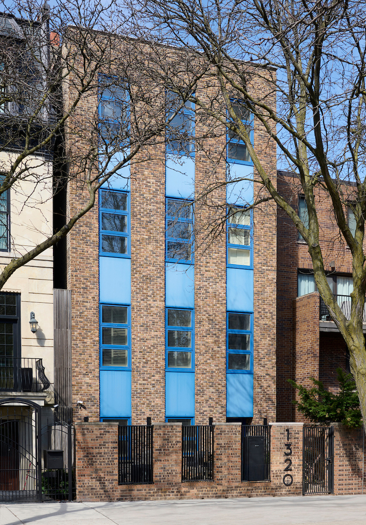 1320 N lasalle Street #1, Chicago, IL