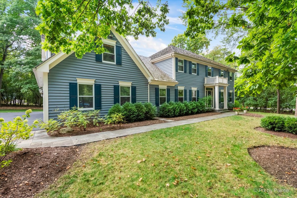 25089 N Pawnee Road, Barrington, IL