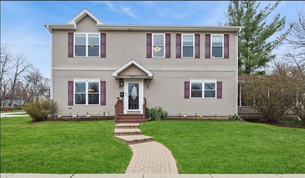 627 Grove Avenue, Deerfield, IL