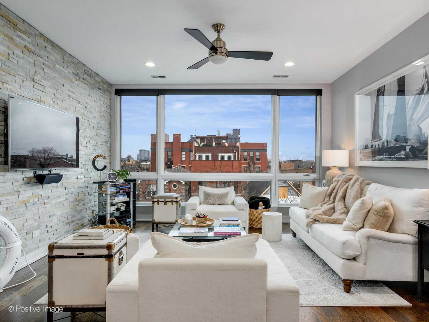 1446 W Cortez Avenue #4W, Chicago, IL