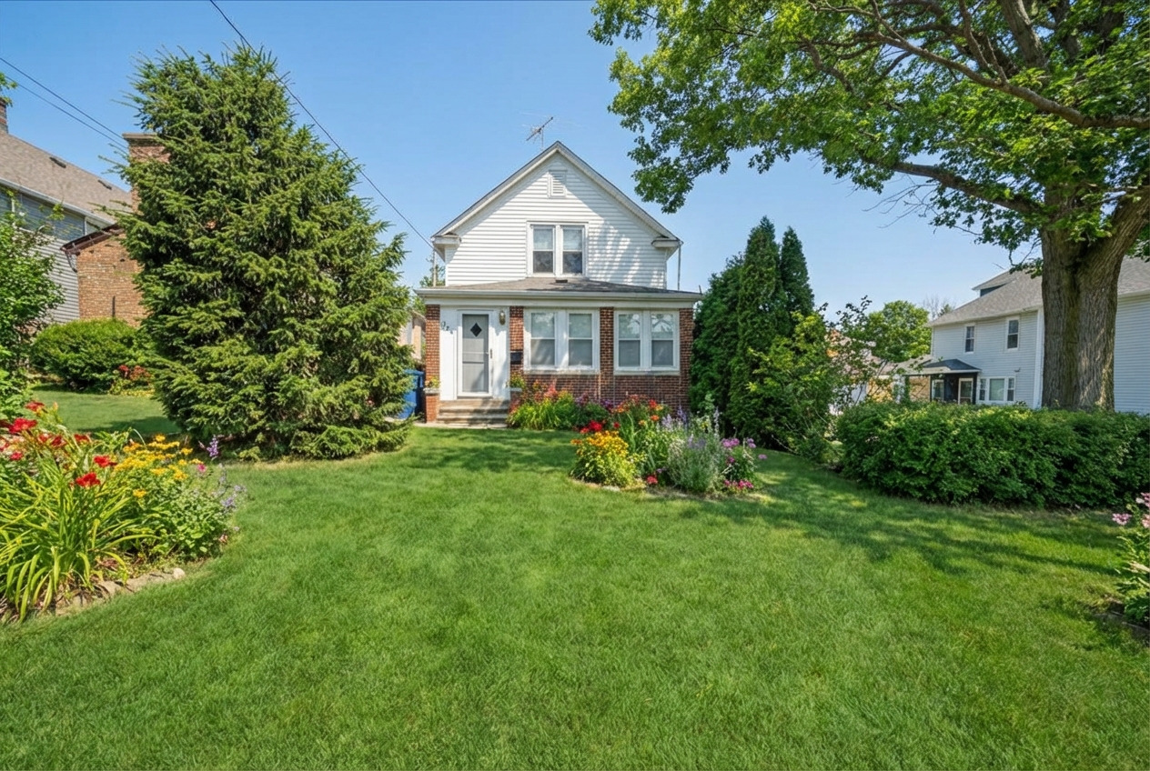 225 Burchell Avenue, Highwood, IL