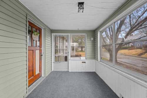 2951 Farnam Street, Davenport, IA