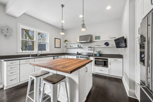 1463 W SUNNYSIDE Avenue, Chicago, IL